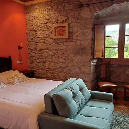 La Casona De Belmonte Ovinana (Belmonte de Miranda)